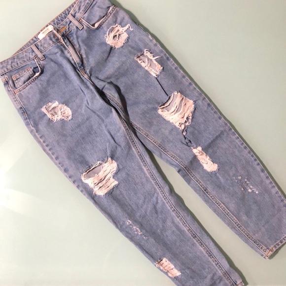 Forever 21 Ripped Jeans - Picture 2 of 3
